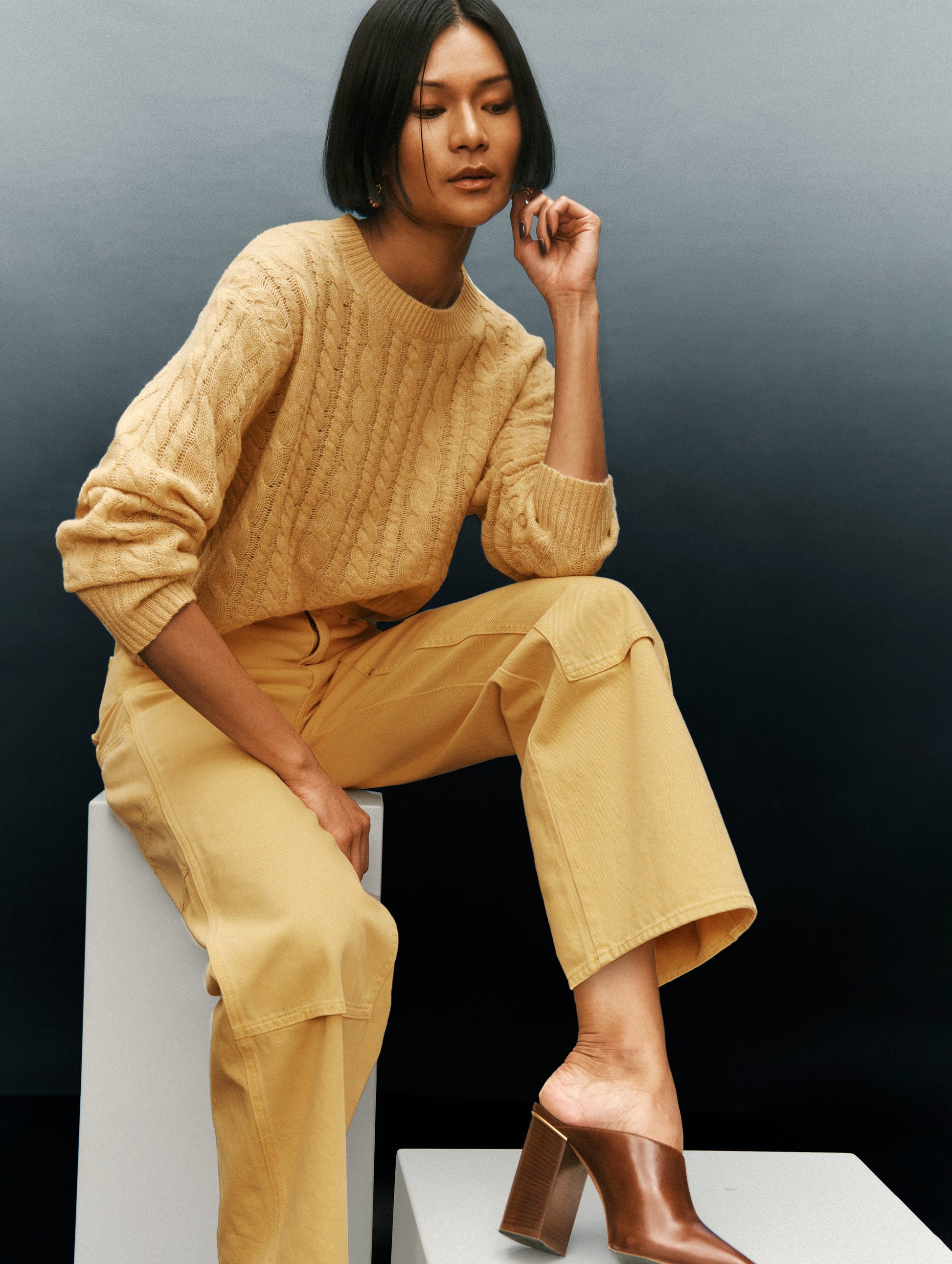 Cashmere Mixed Cable Crewneck