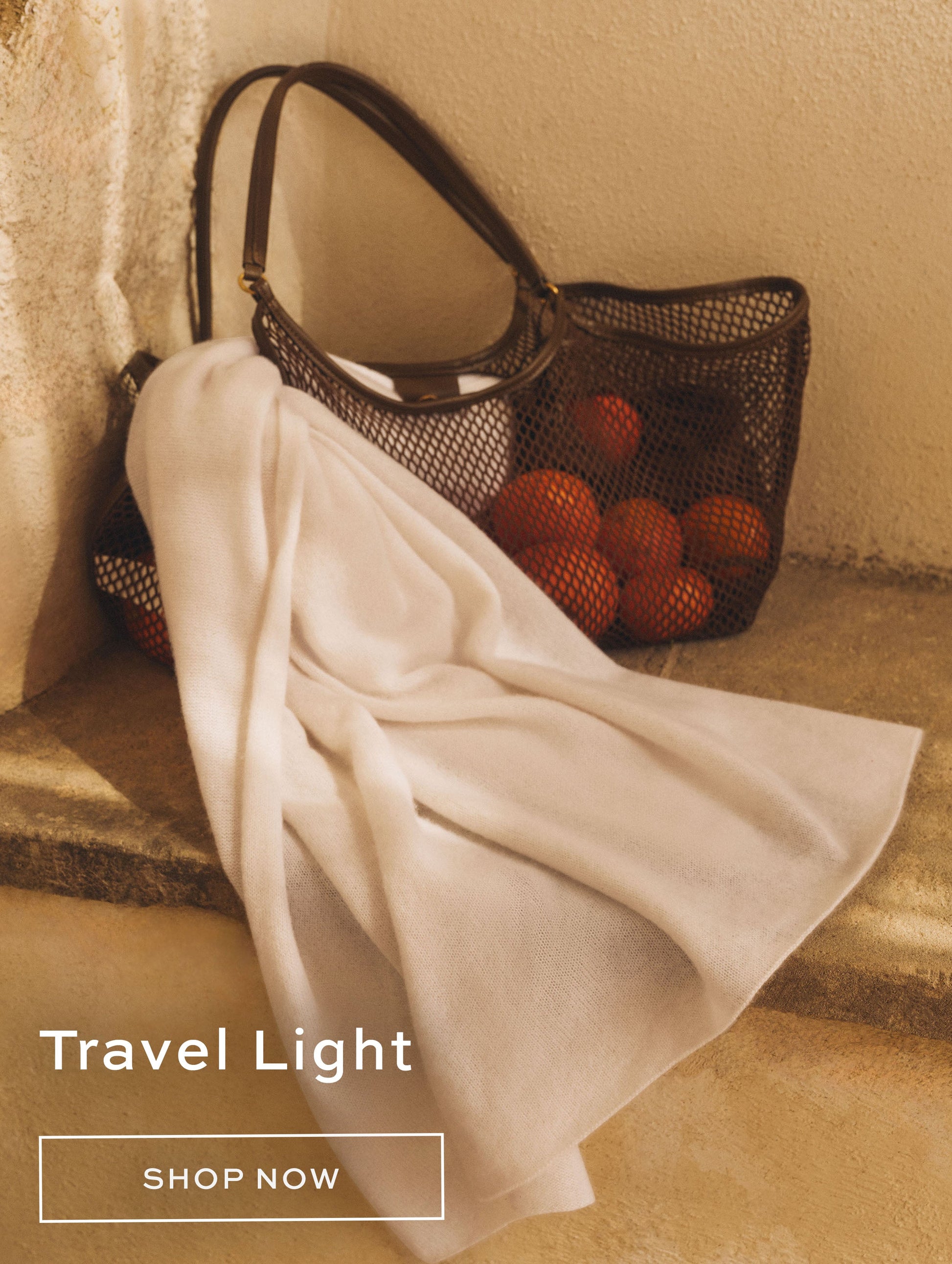 05.06- Single In Grid - Travel Wraps