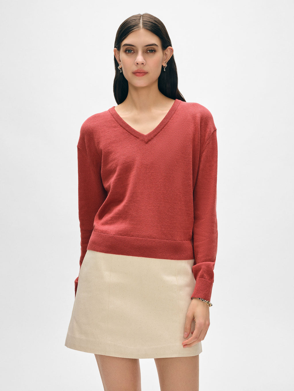 Linen Blend Rib Trim V Neck